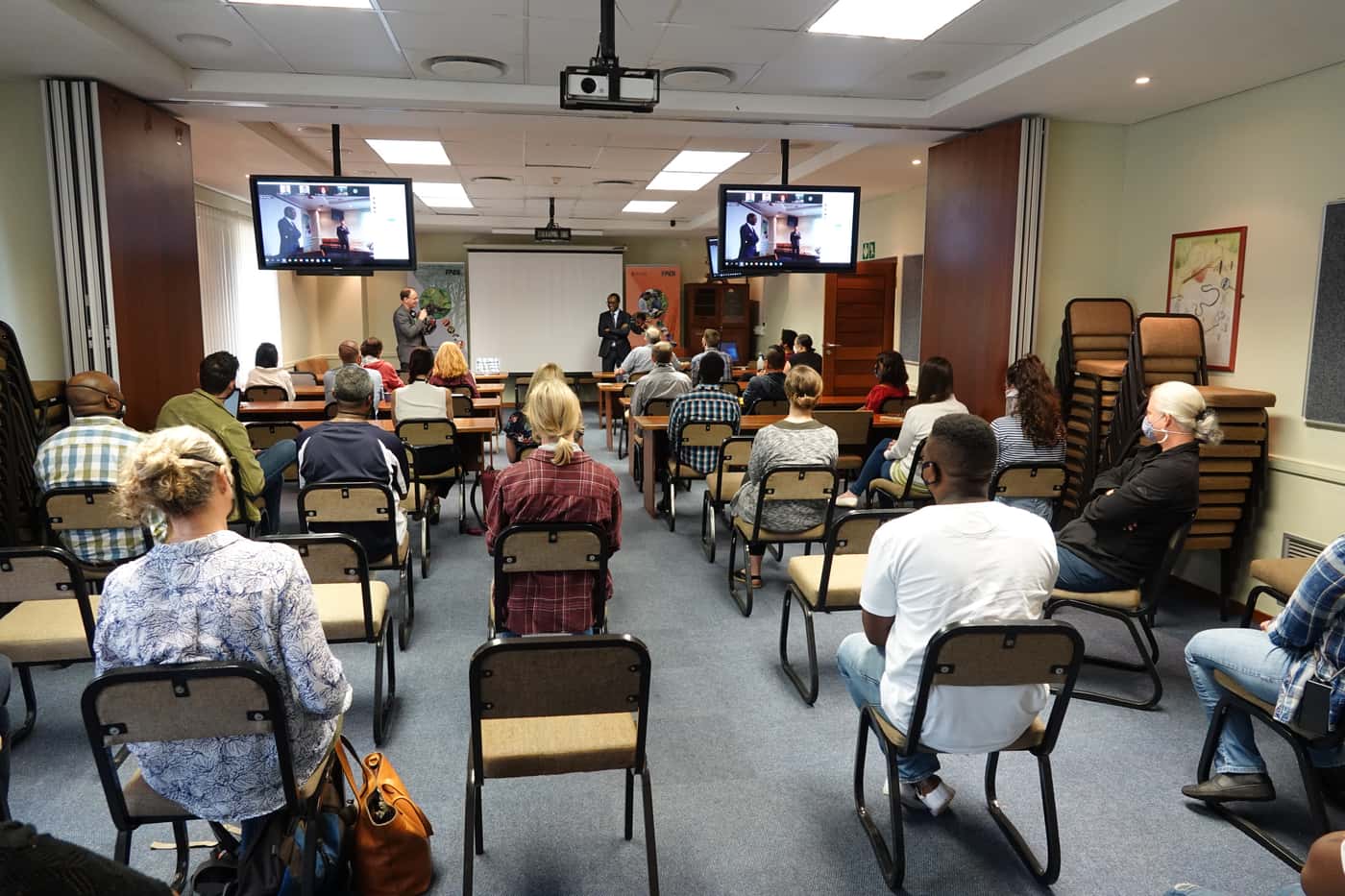 Prof. Kupe visits FABI to discuss the need to rethink, reimagine and reposition higher education in 