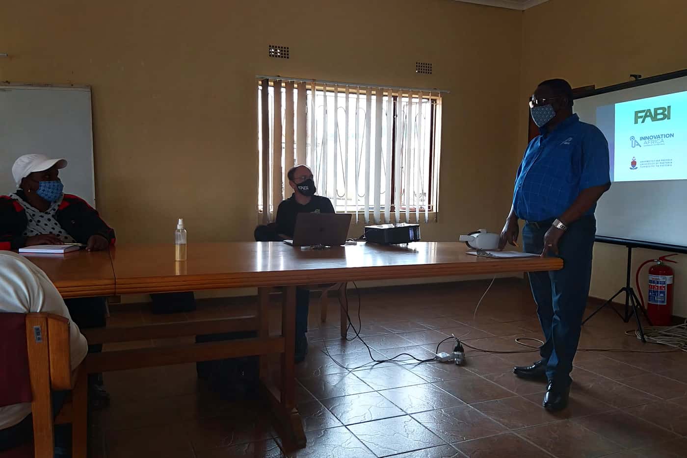 Engaging small holder farmers to use digital disease diagnostic support tools