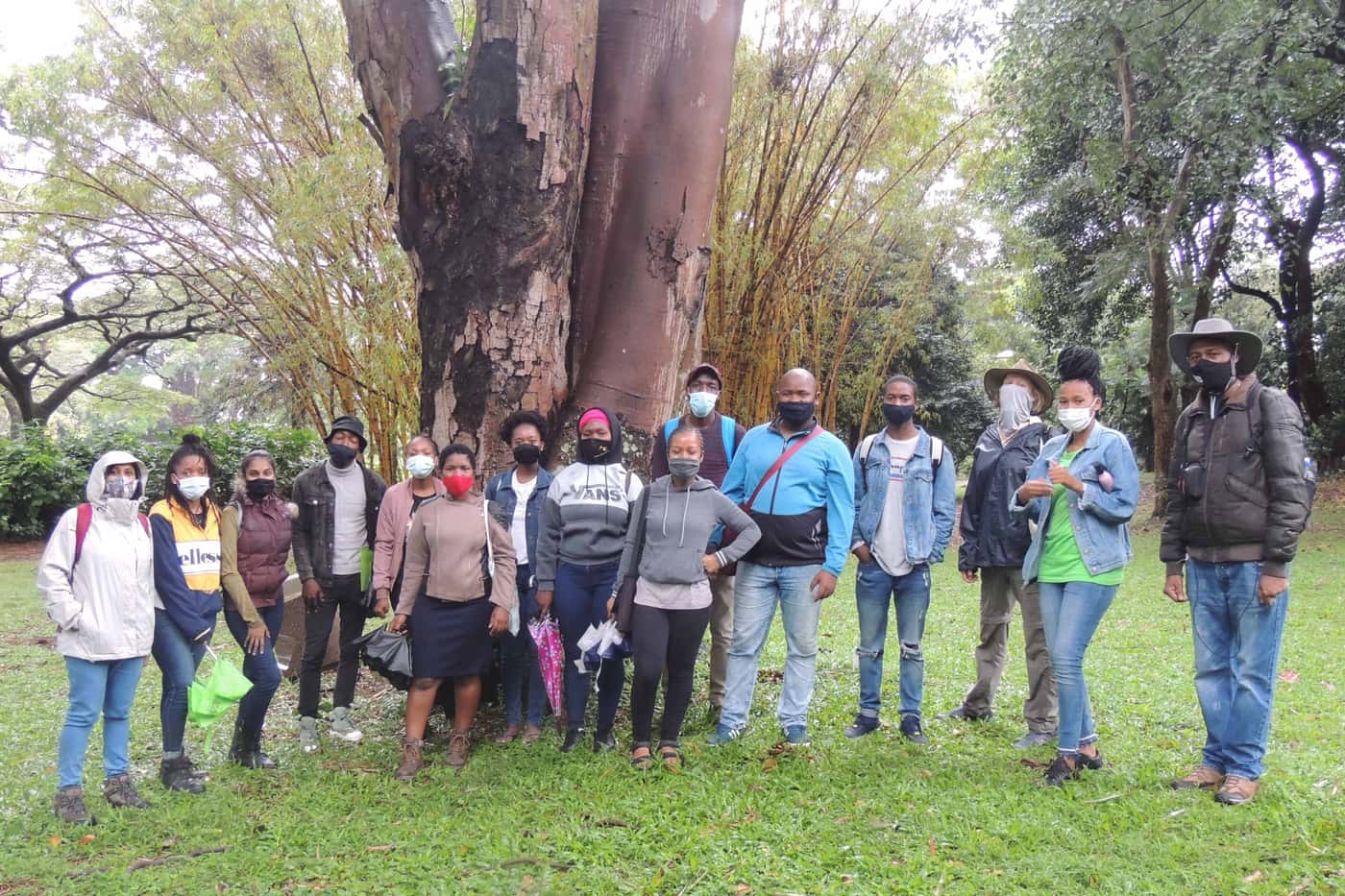 Student training through the SANBI-funded Sentinel Plant Project in South African botanical gardens