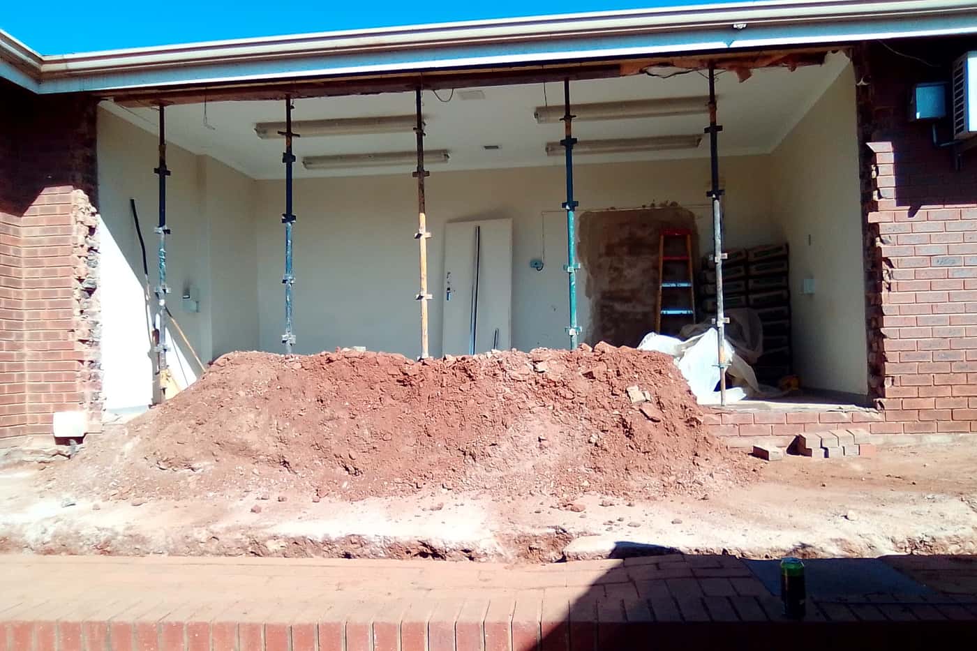 Construction of an artificial diet room started at the FABI Biocontrol Centre