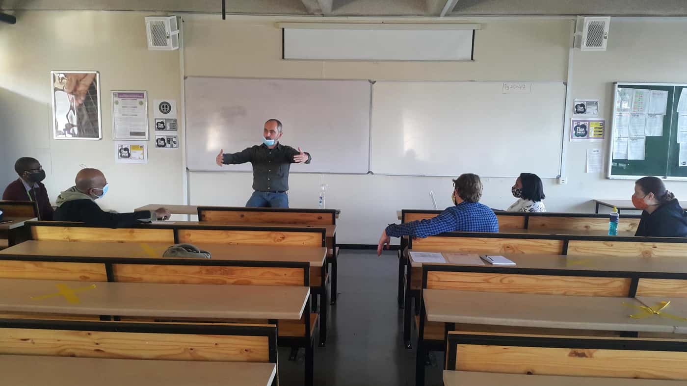 SANBI’s Sentinel Plant Project renders training support for horticulture students at DUT