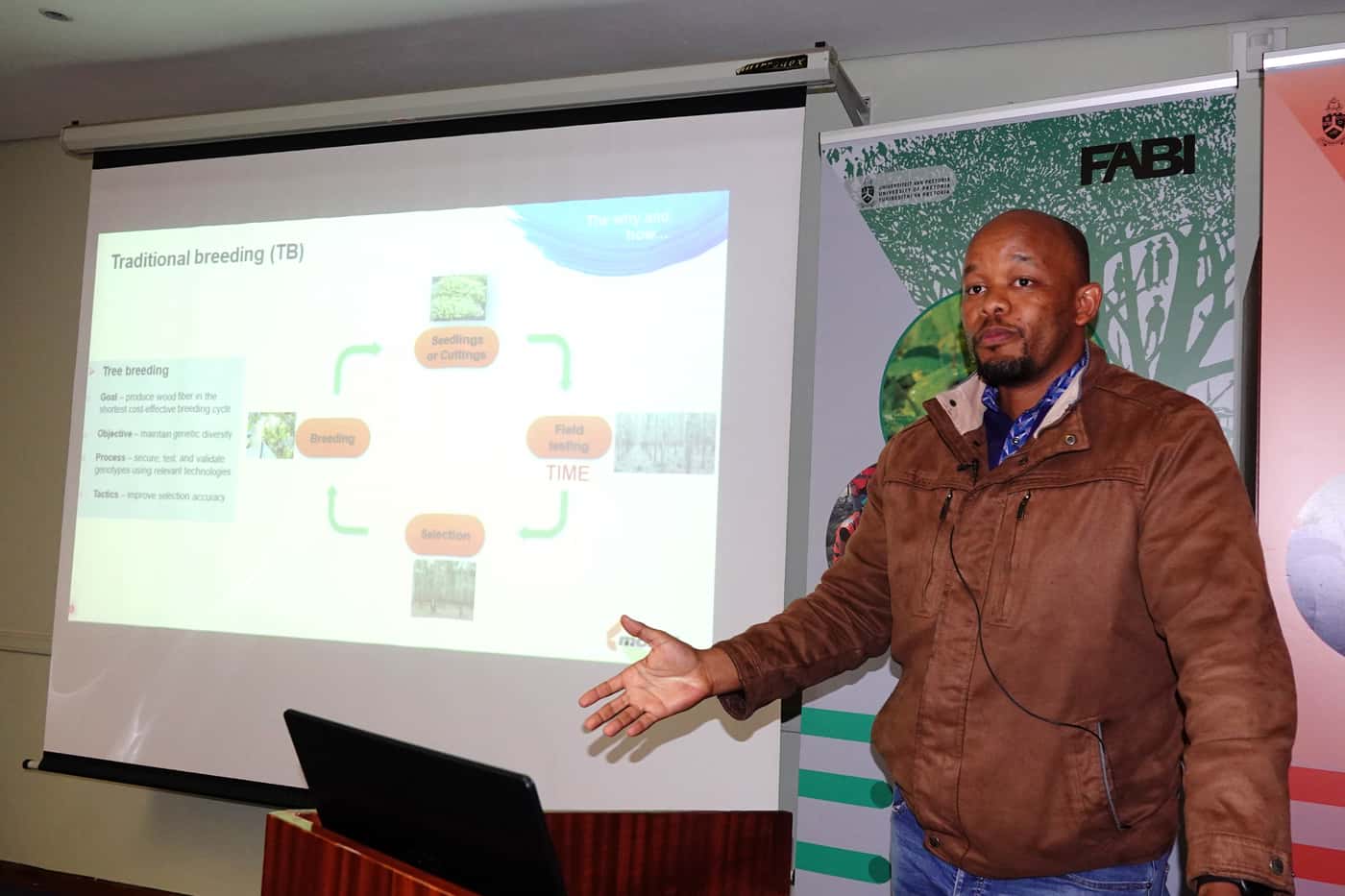 Mmoledi Mphahlele becomes first PhD molecular tree breeder trained through the FMG programme