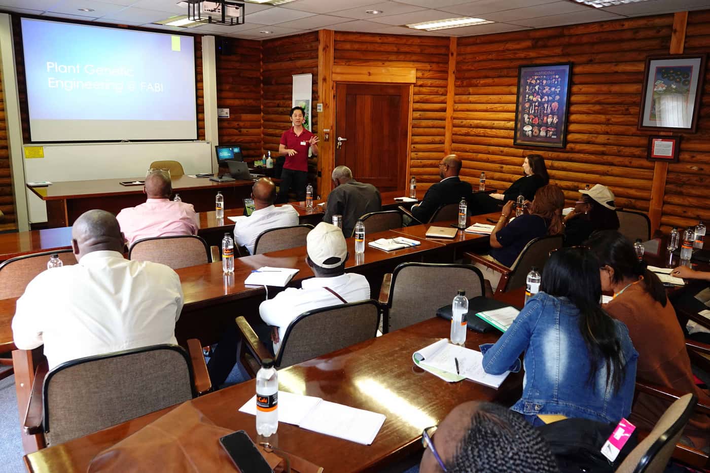 FABI hosts visitors on a Southern Africa Biotechnology study tour