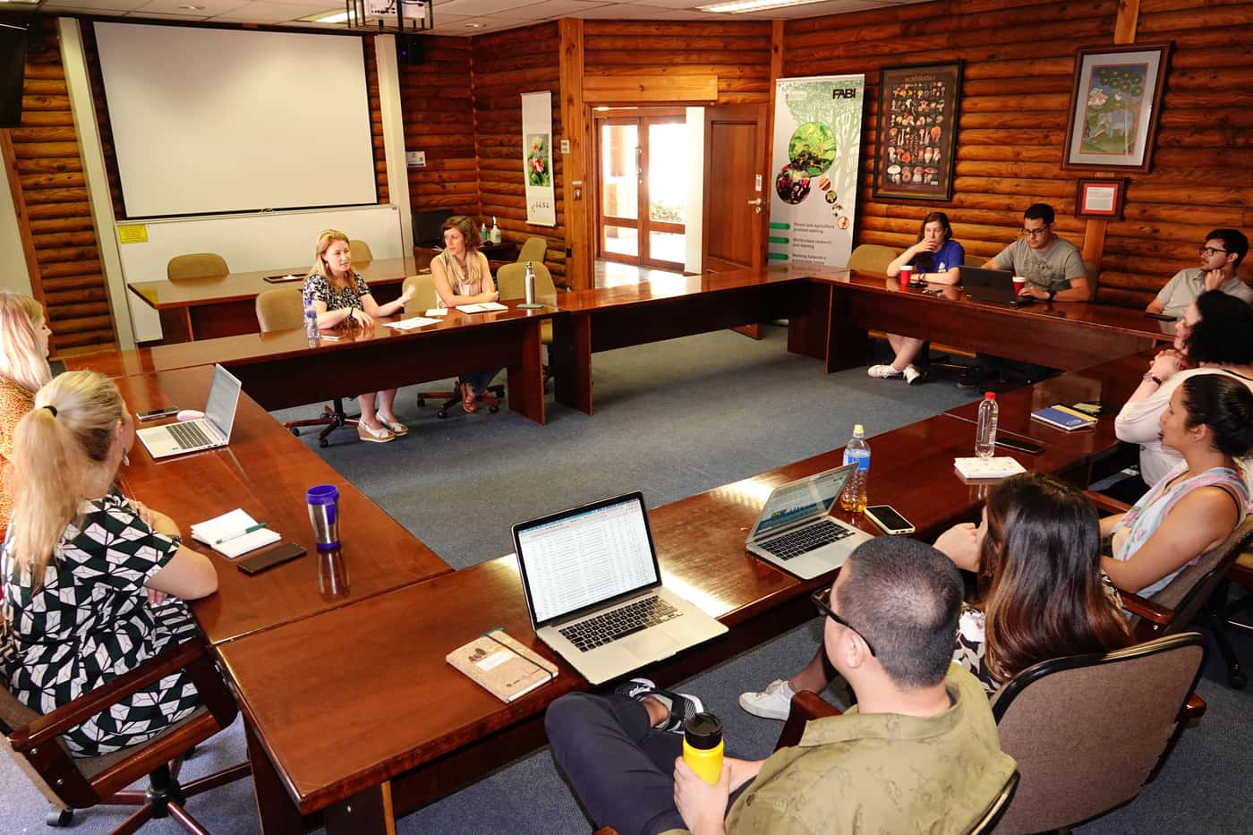 Prof. Caterina Villari visits FABI