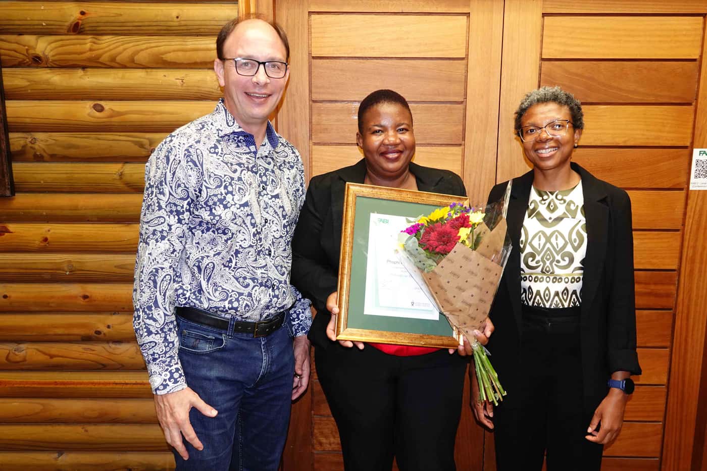Phophi Nethononda perseveres to complete her PhD