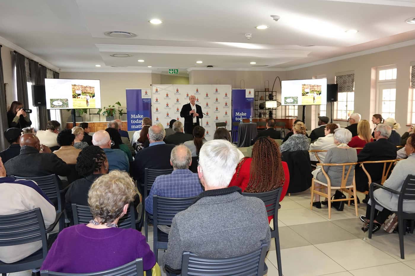 FABI participates in celebrating Prof. Robin Crewe’s 80th birthday