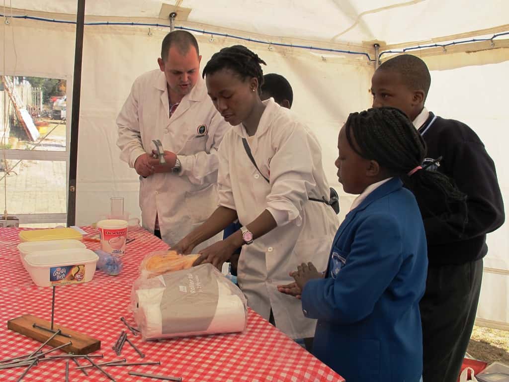 FABIans participate in the National Science Week