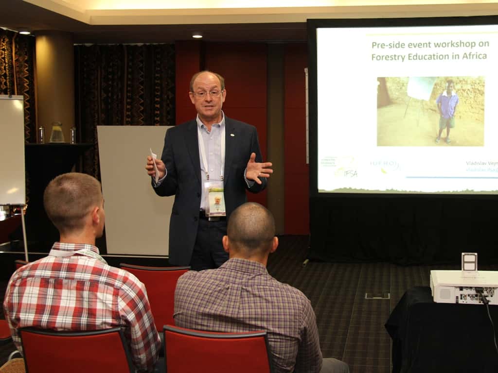 IUFRO President Opens IFSA Workshop