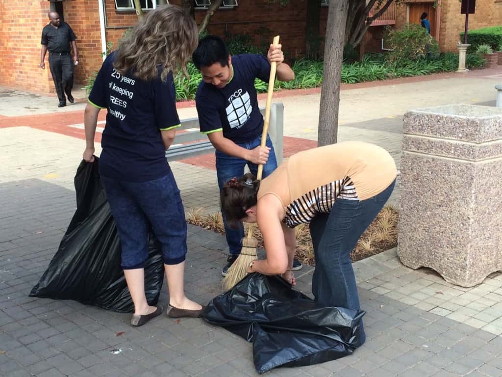 FABIans help to clean up the campus