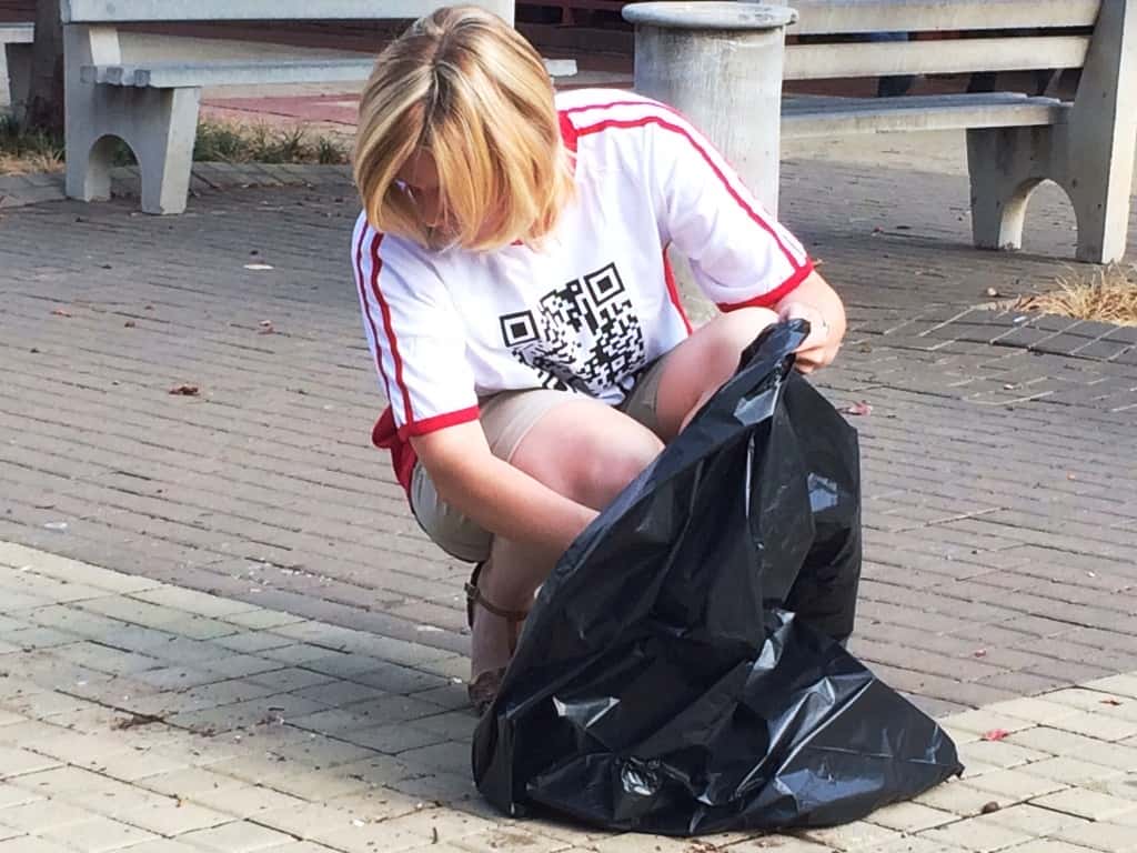 FABIans help to clean up the campus