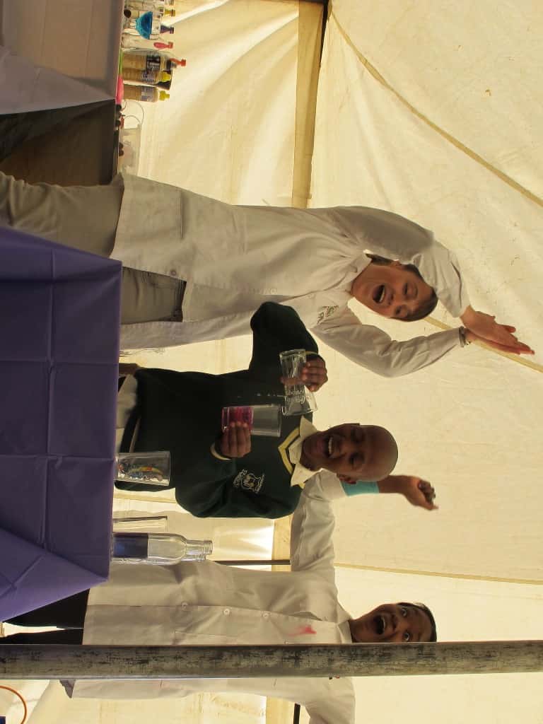 Science trumps magic at 2016 National Science Week!