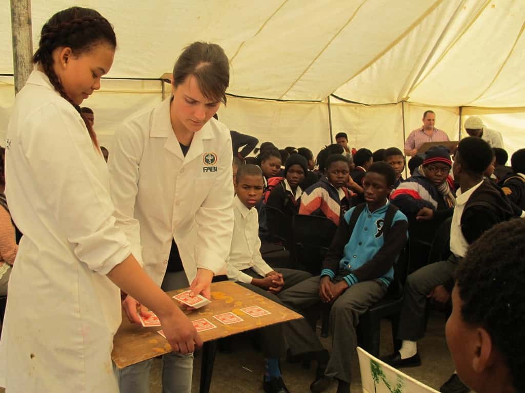 Science trumps magic at 2016 National Science Week!