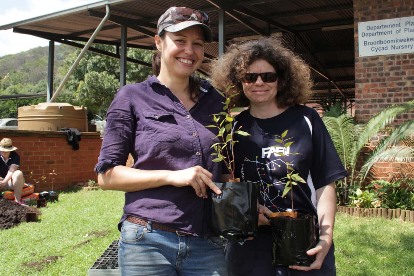 FMG tree planting day