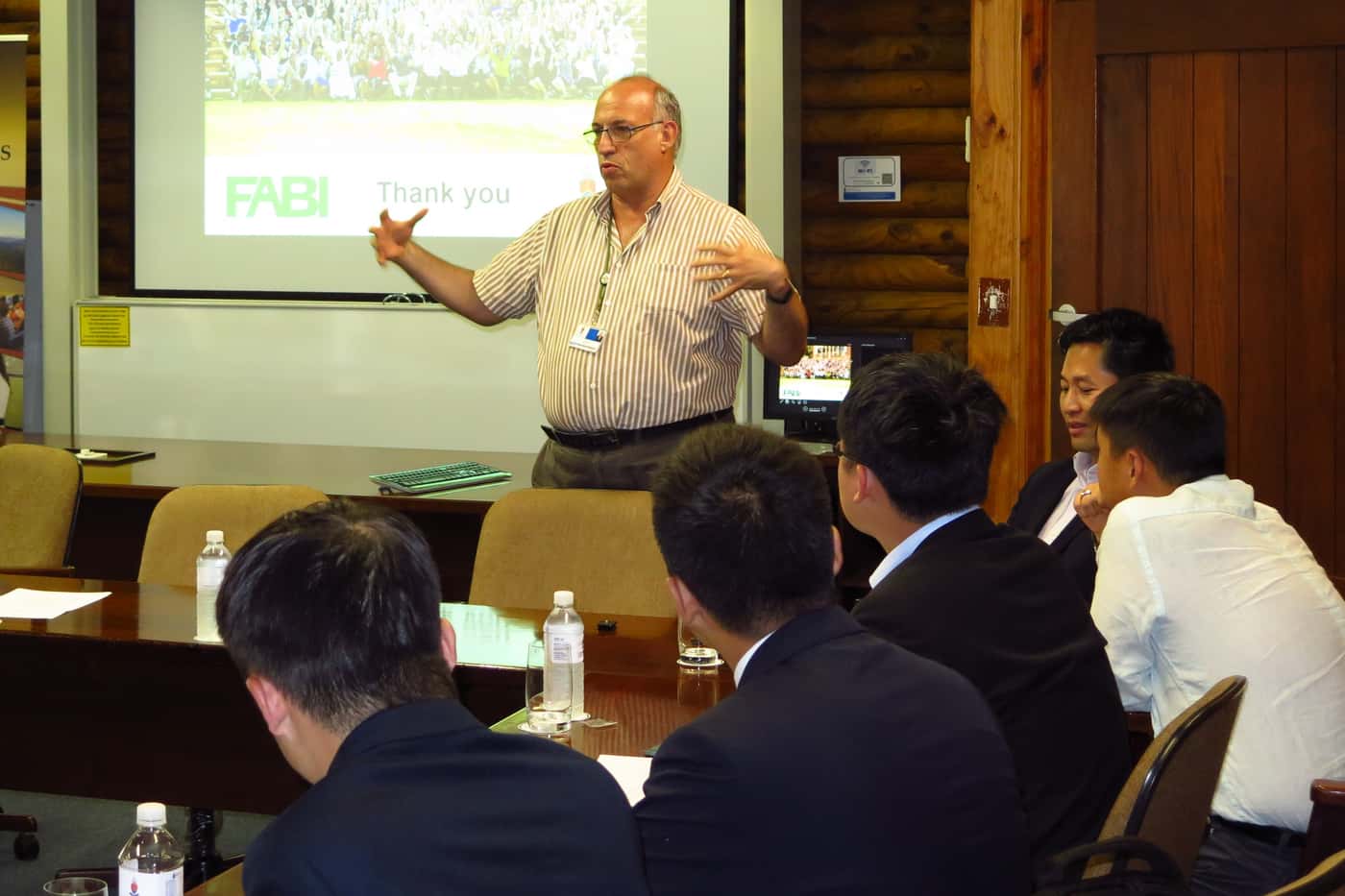 Chinese student delegation visits FABI