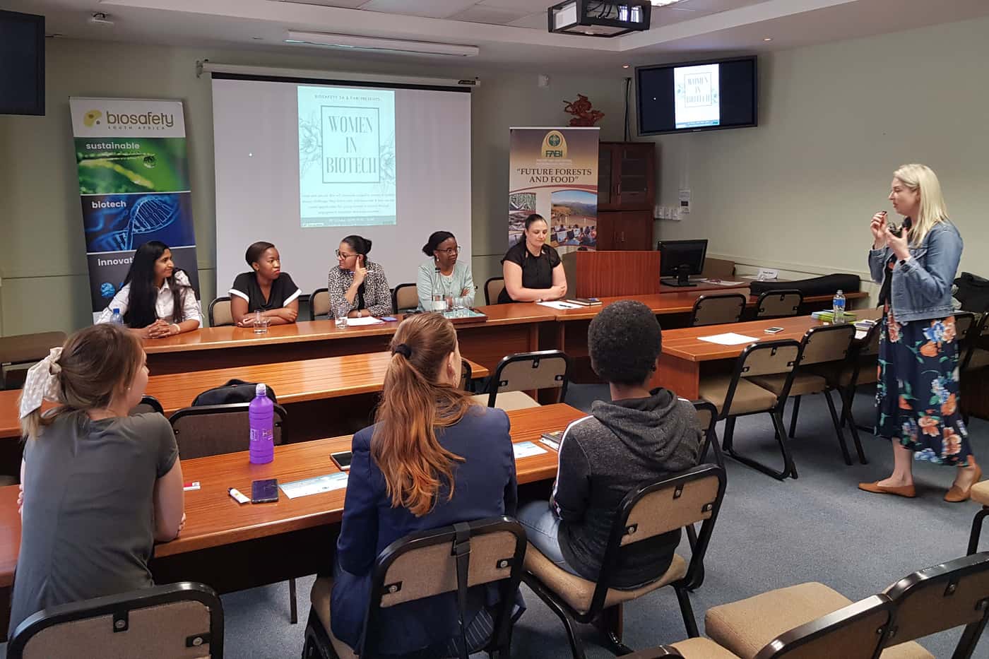 Biosafety SA and FABI host Women in Biotech panel discussion