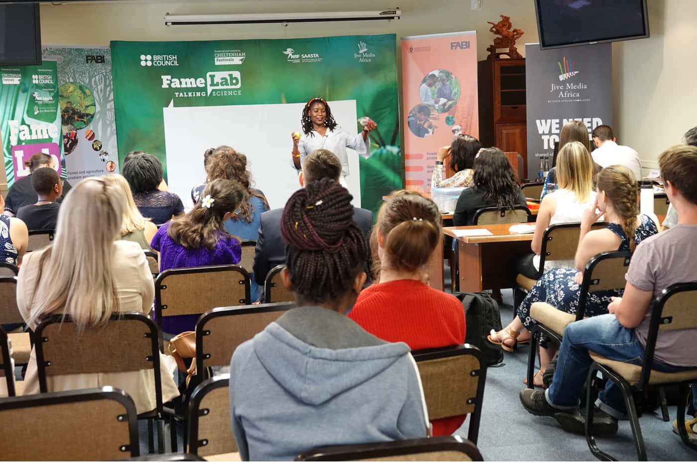 FABIans talk science and earn two places in FameLab SA