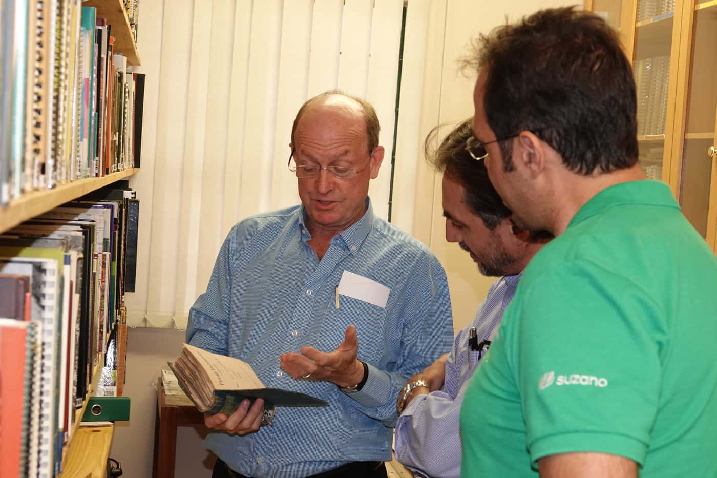 Brazilian forestry researchers visit FABI