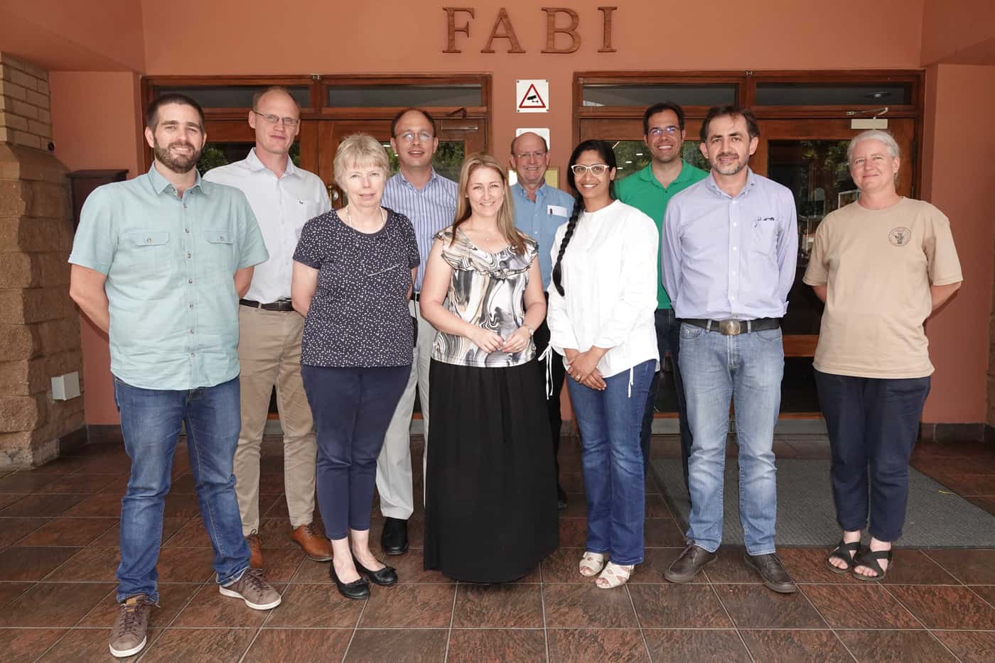 Brazilian forestry researchers visit FABI