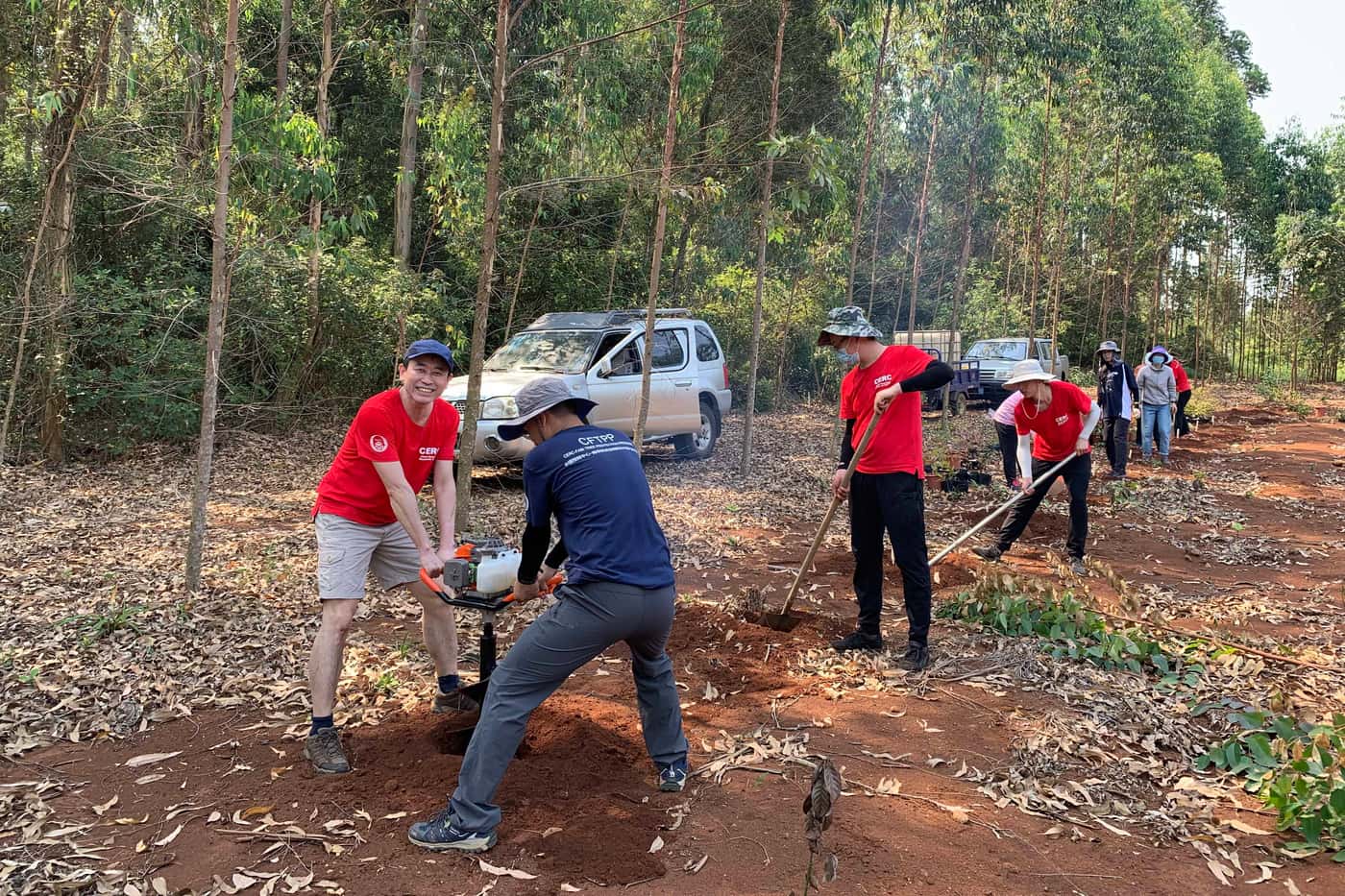 CERC-FABI Tree Protection Team plant trees for research