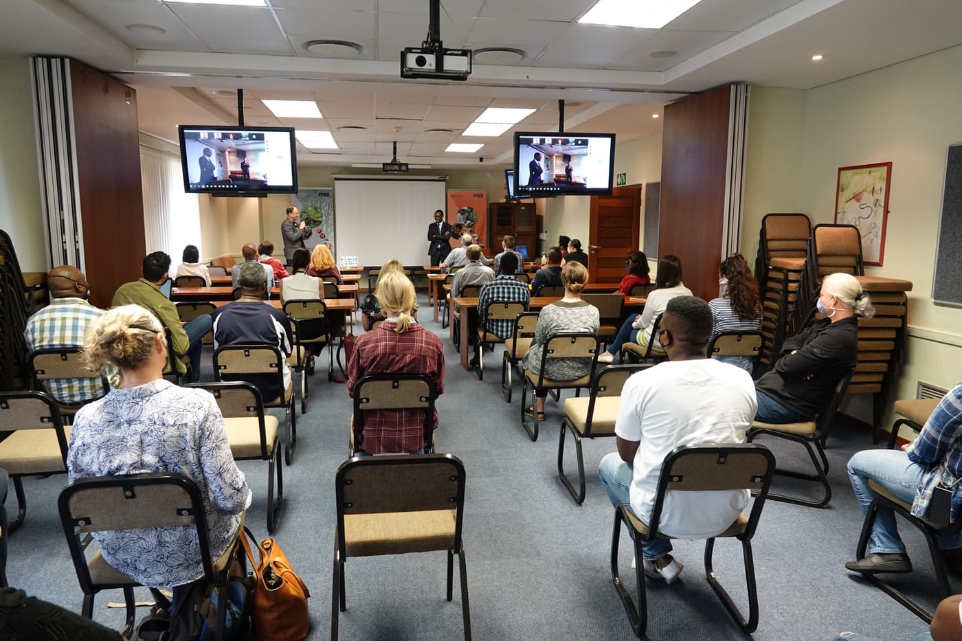 Prof. Kupe visits FABI to discuss the need to rethink, reimagine and reposition higher education in 