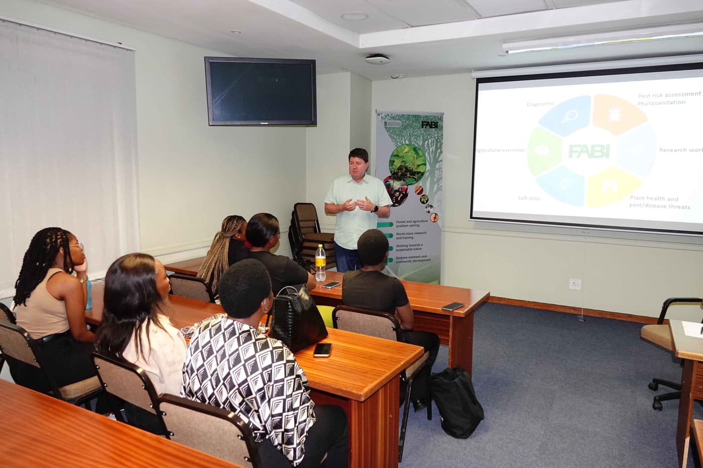New CPHB Interns welcomed to FABI