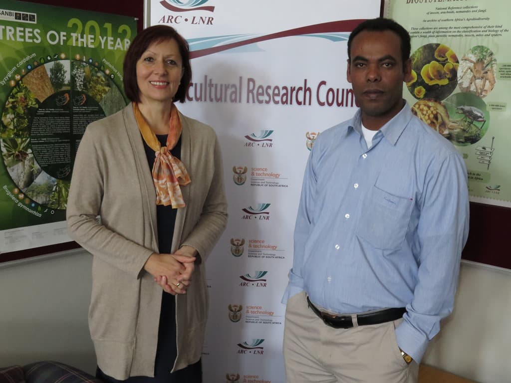 Two new Extraordinary Lecturers appointed at FABI-UP