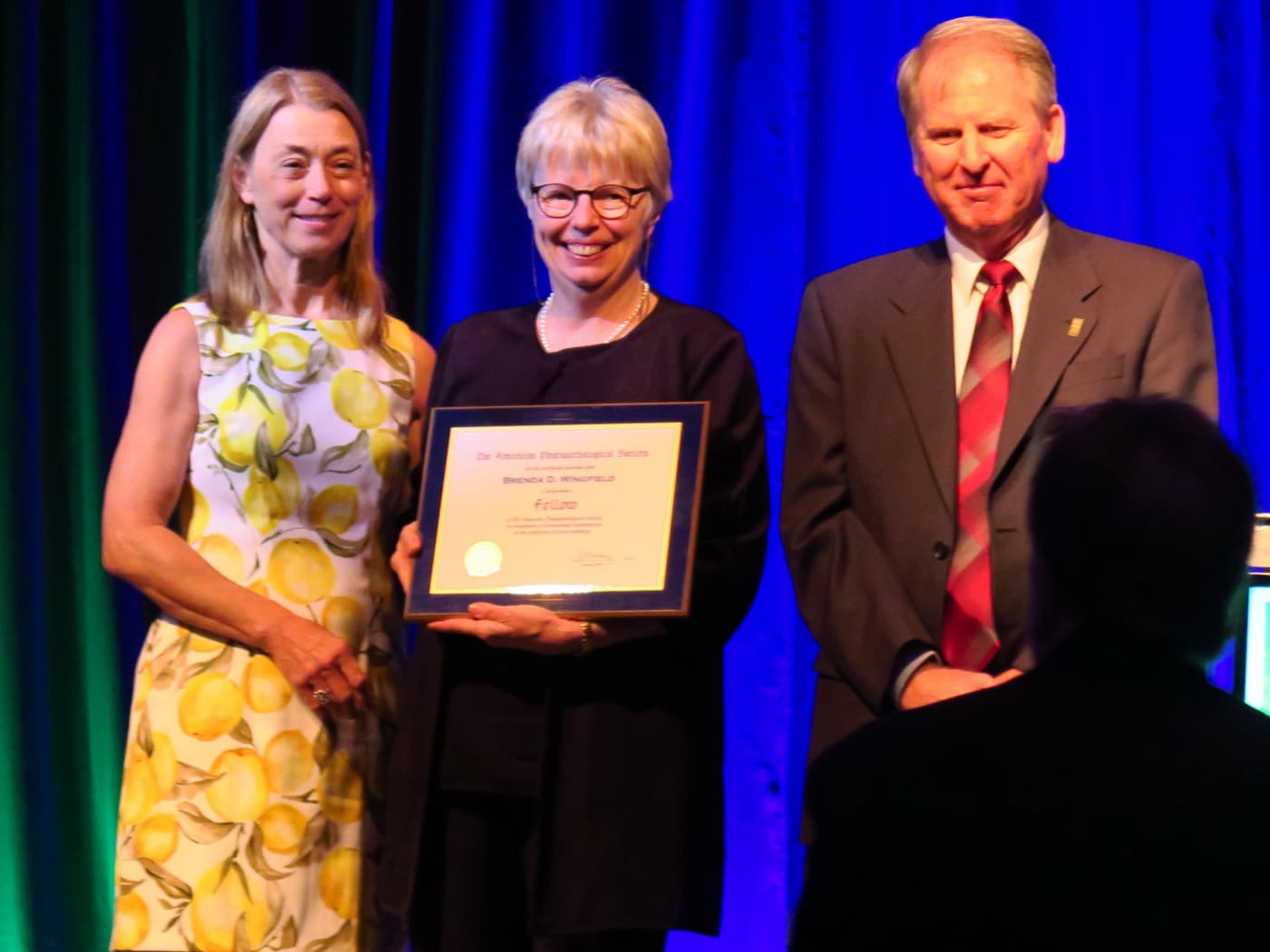 Prof Brenda Wingfield awarded Fellowship of the American Phytopathological Society