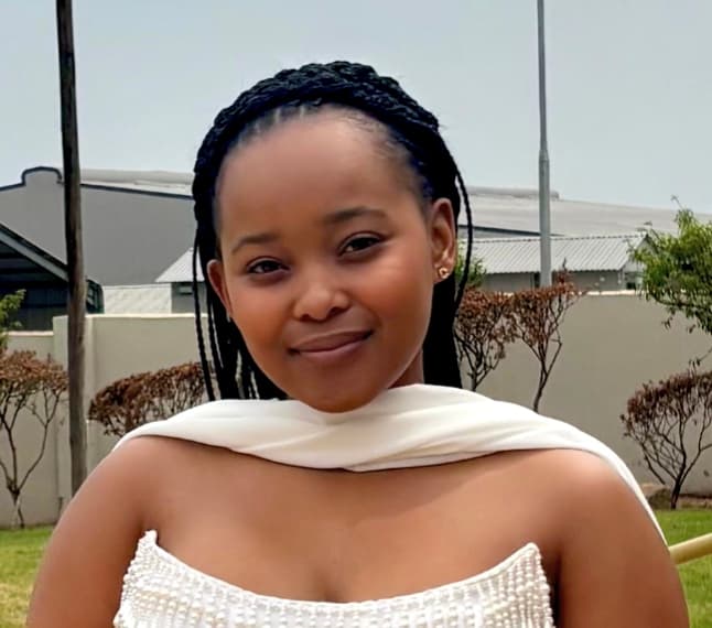 Amahle Mkhwanazi
