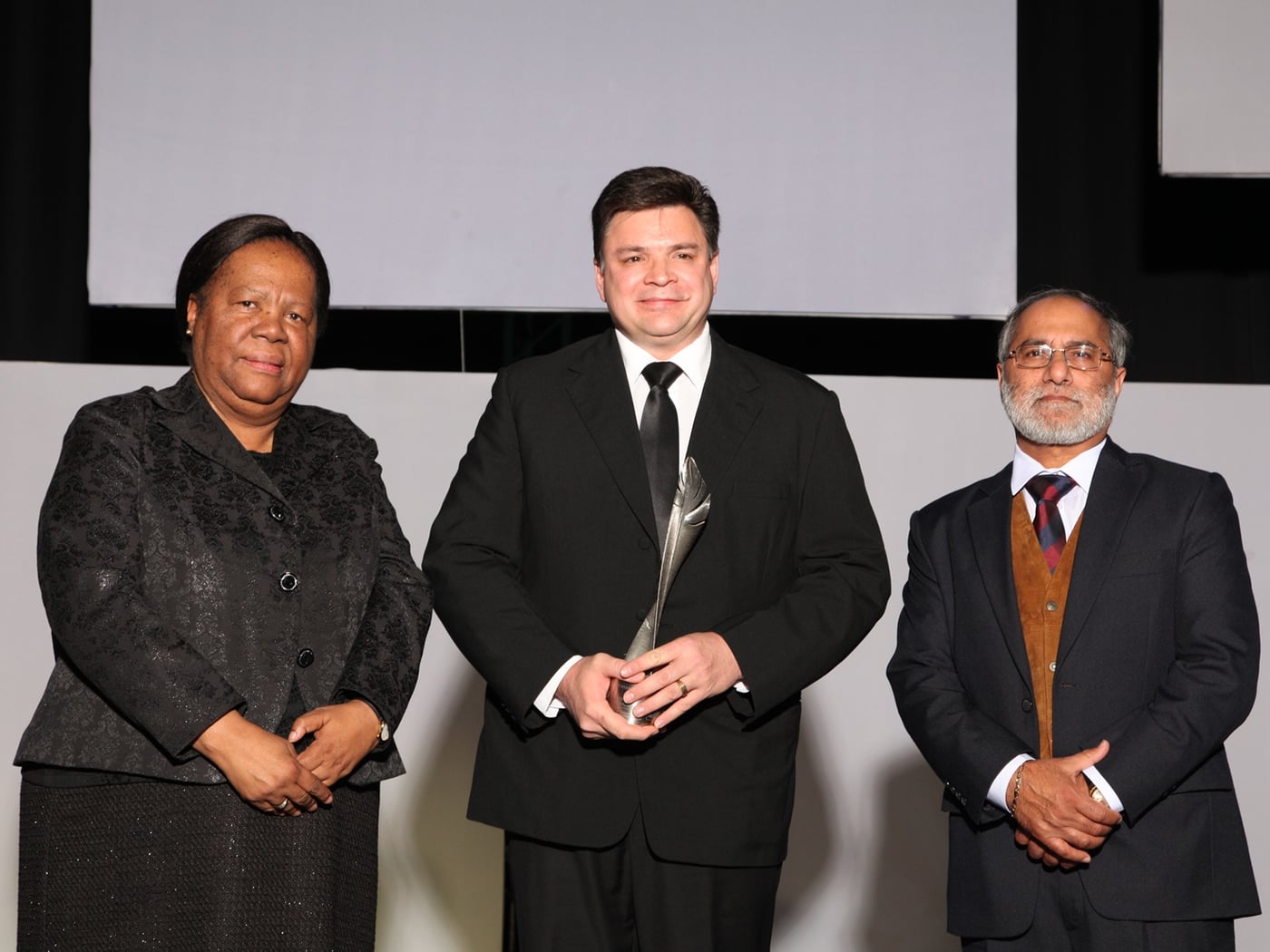 FABIan presented with a prestigious award
