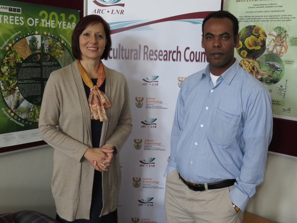 Two new Extraordinary Lecturers appointed at FABI-UP