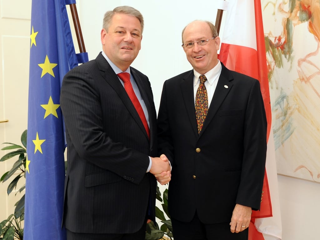 Meetings in Vienna promote forestry research and education