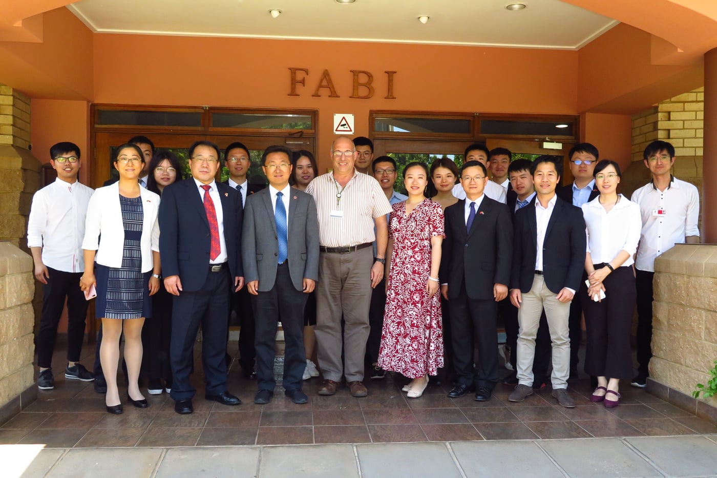 Chinese student delegation visits FABI